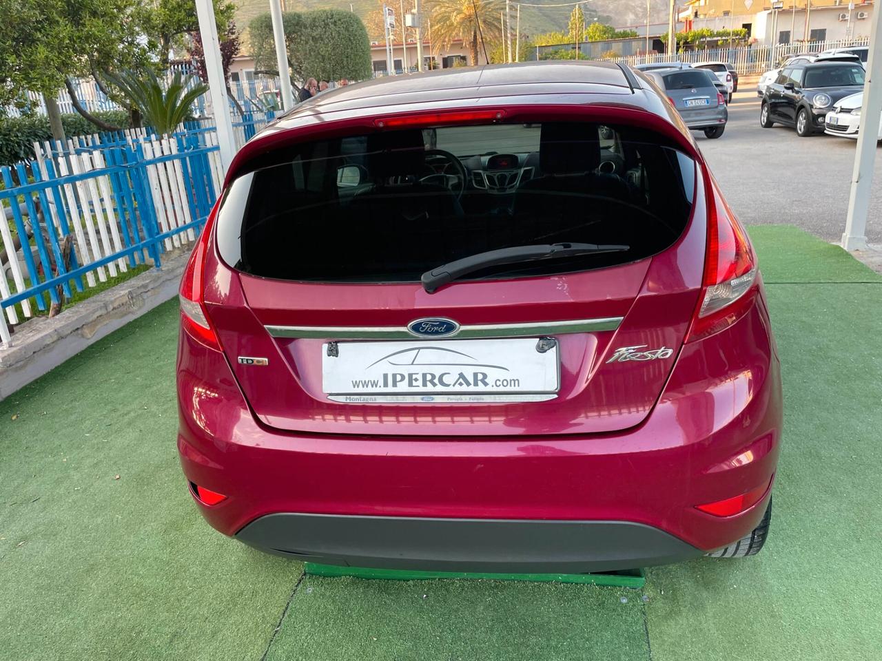 Ford Fiesta 1.4 TDCi 68CV 3 porte Titanium