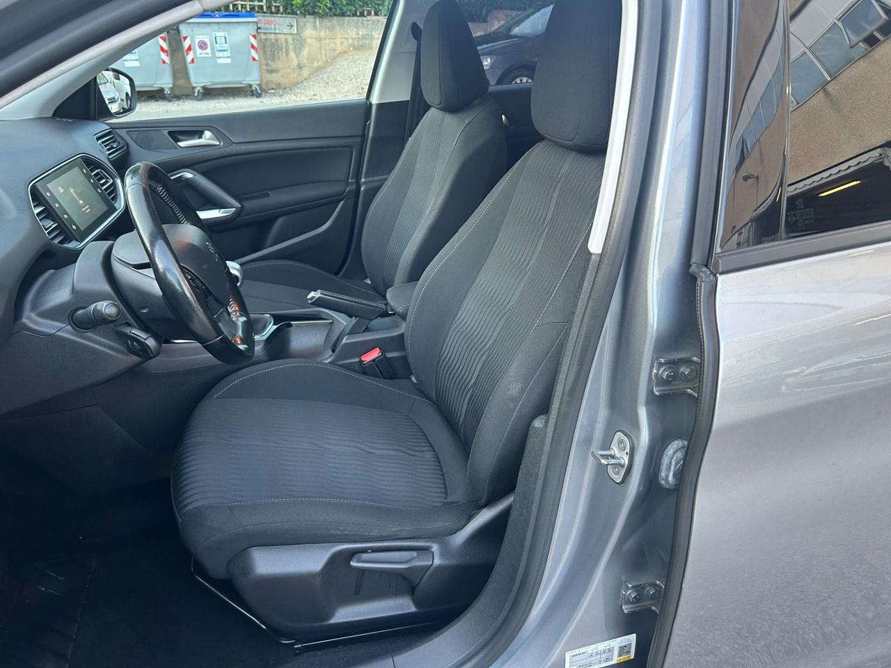Peugeot 308 BlueHDi 120 Euro6