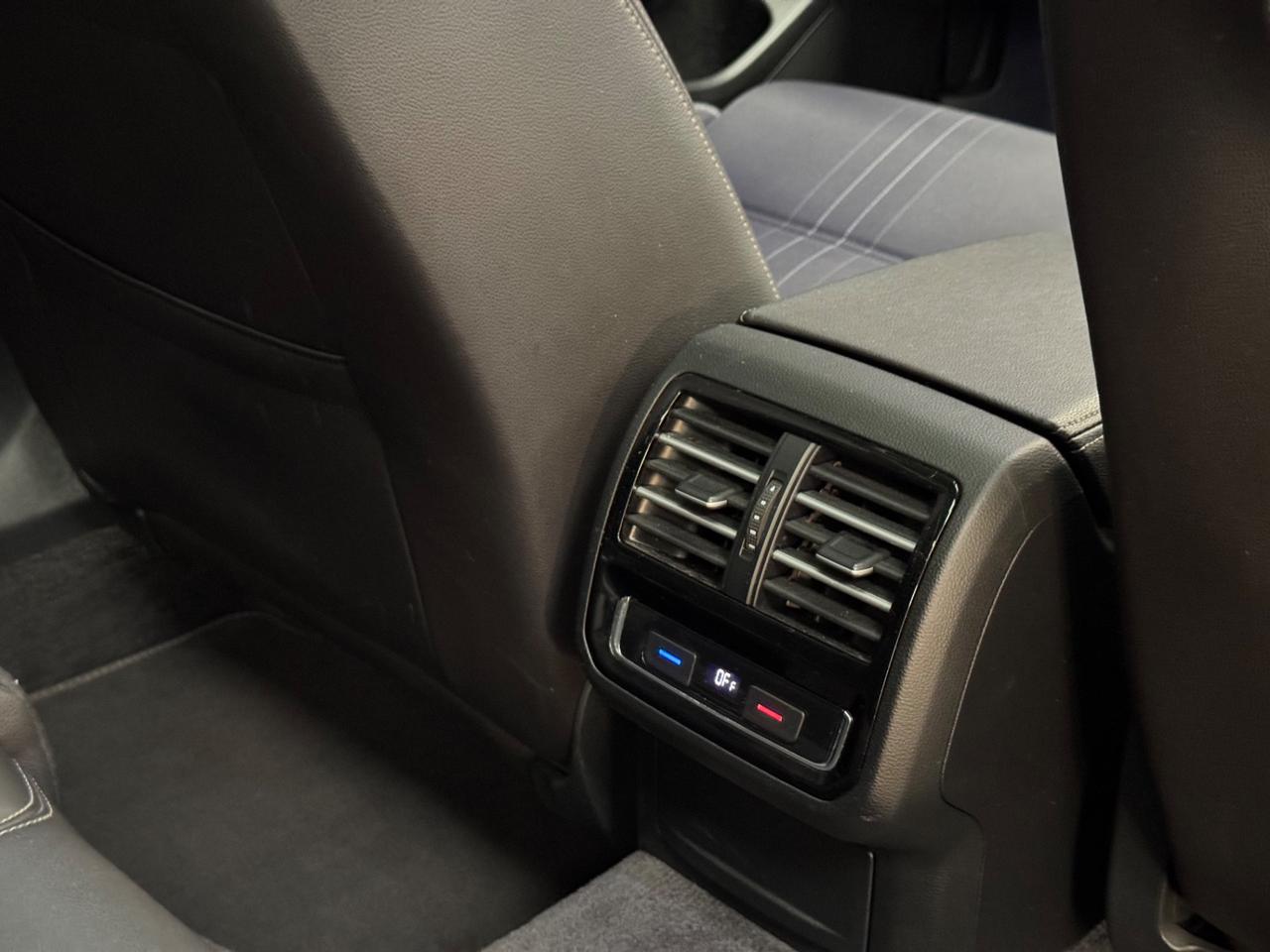 Volkswagen Passat Business Alltrack 2.0 TDI 190 CV 4MOTION DSG Exec.BMT