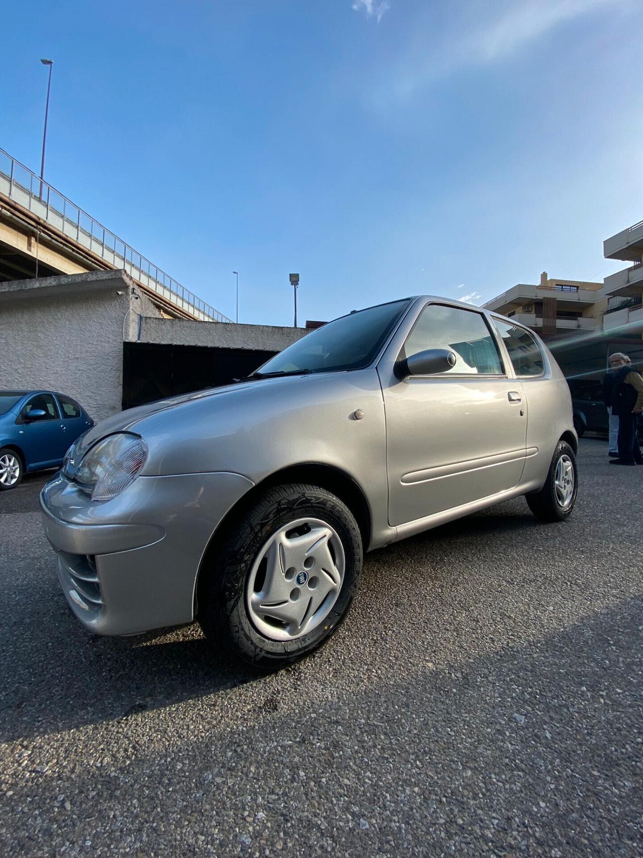 Fiat 600 1.1 CLIMA E SERVOSTERZO