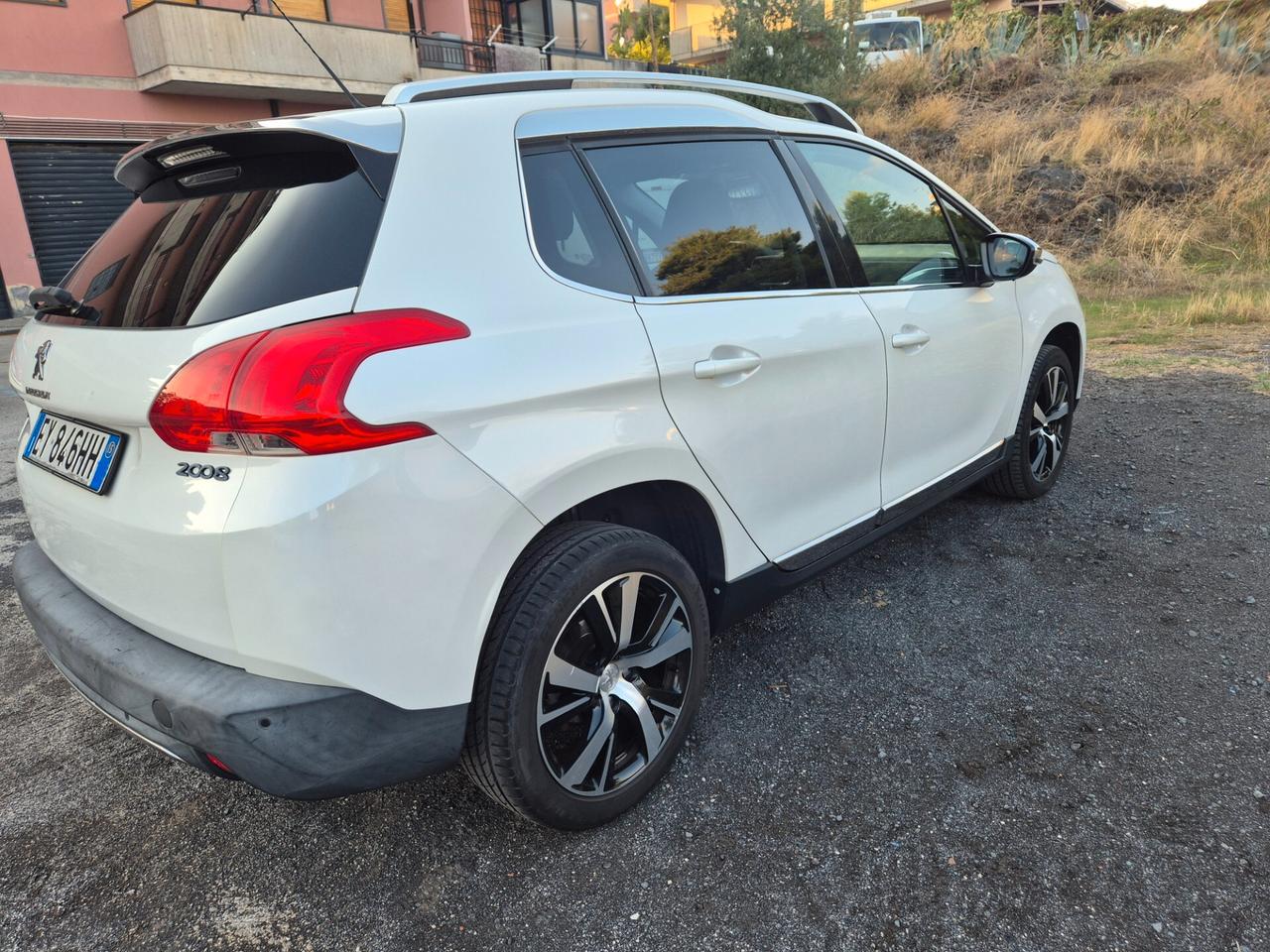Peugeot 2008 1.6 HDi 120 cv Full Opt