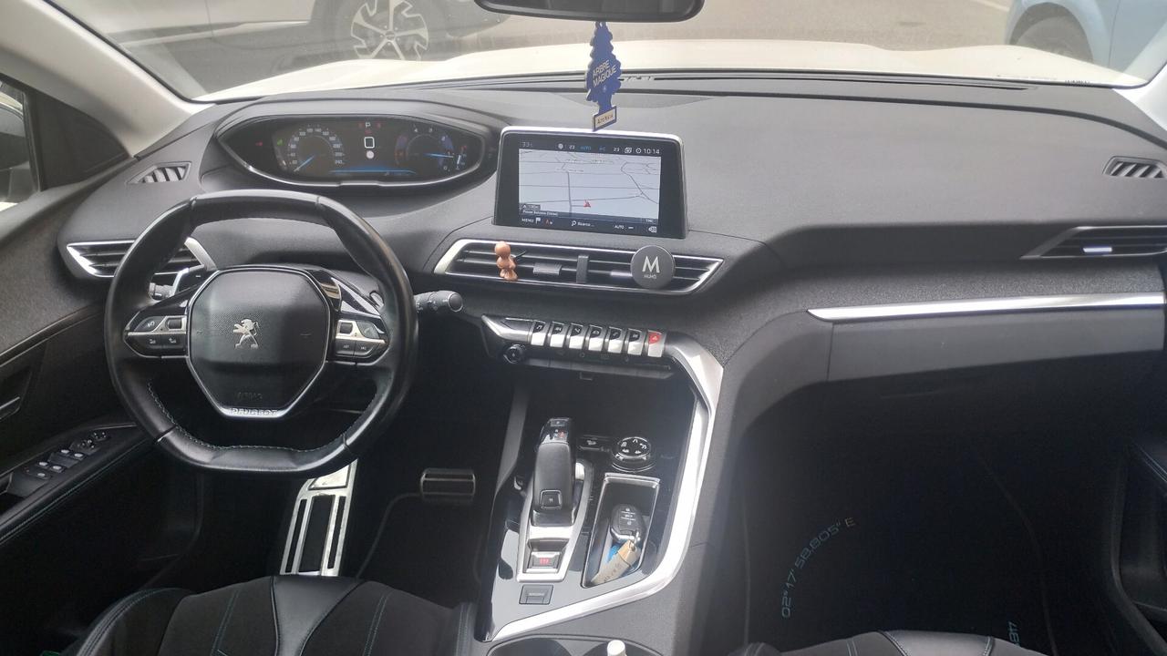 Peugeot 5008 BlueHDi 120 CV CROSSWAY AUT.