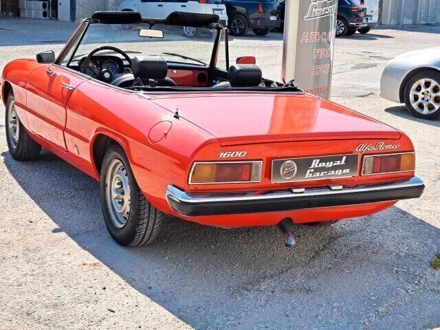 Alfa Romeo Spider DUETTO 1.6 2°S. -service book -2+2