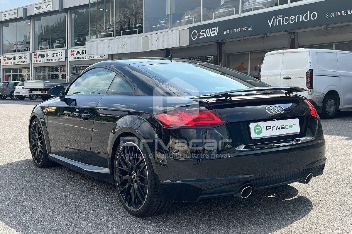 AUDI TT Coupé 40 TFSI S tronic