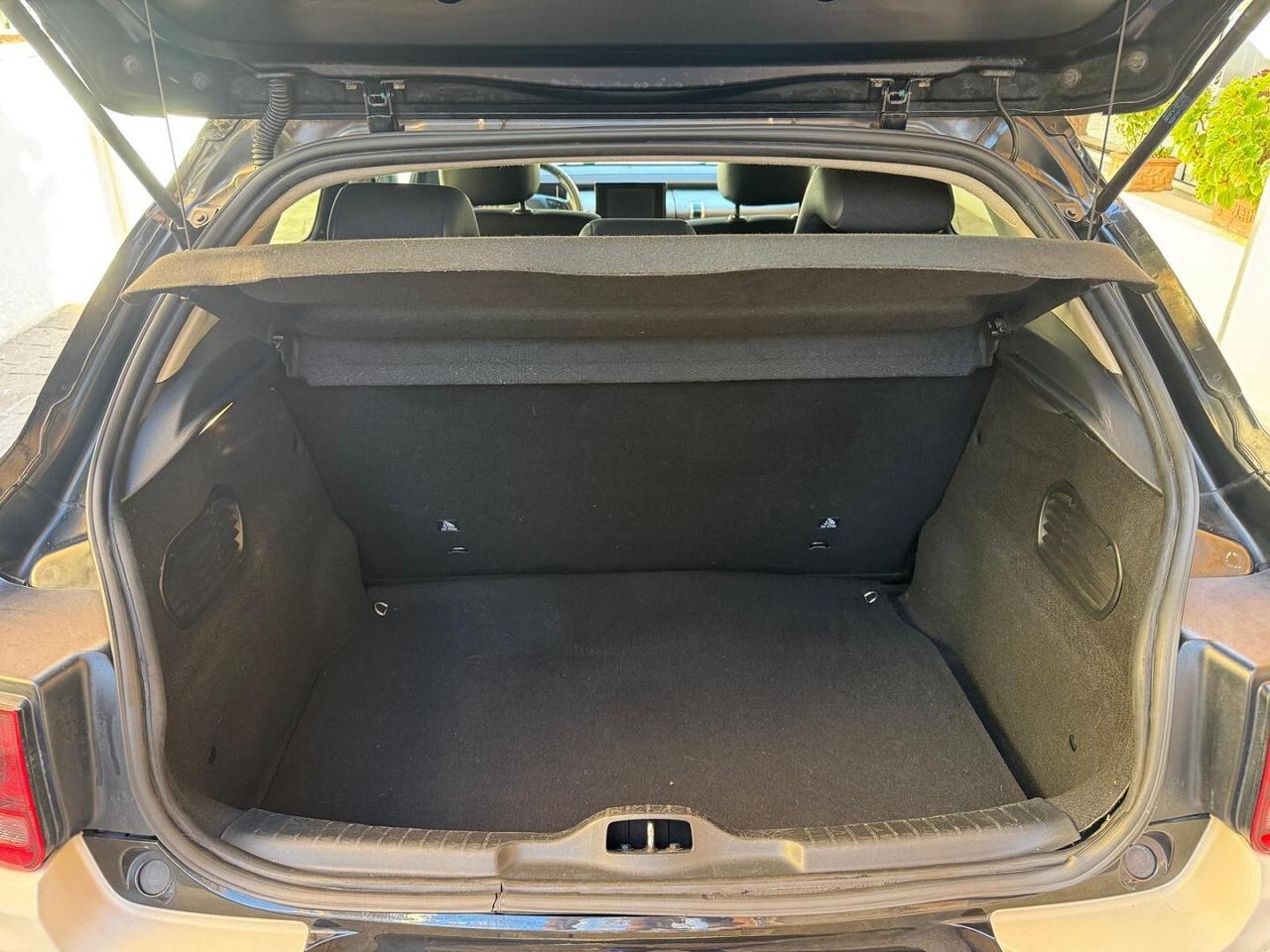 CITROEN C4 Cactus BlueHDi 100 S&S Shine