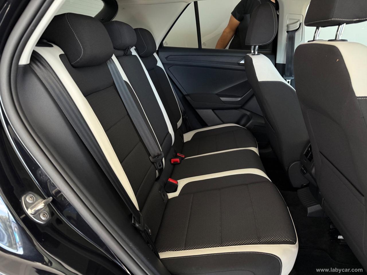 VOLKSWAGEN T-Roc 2.0 TDI 150 DSG 4MOTION Adv. BMT R-LINE