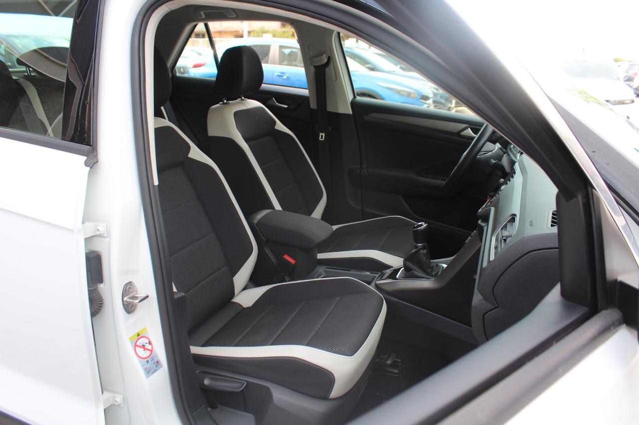 Volkswagen T-Roc 1.6 TDI SCR Business BlueMotion Technology