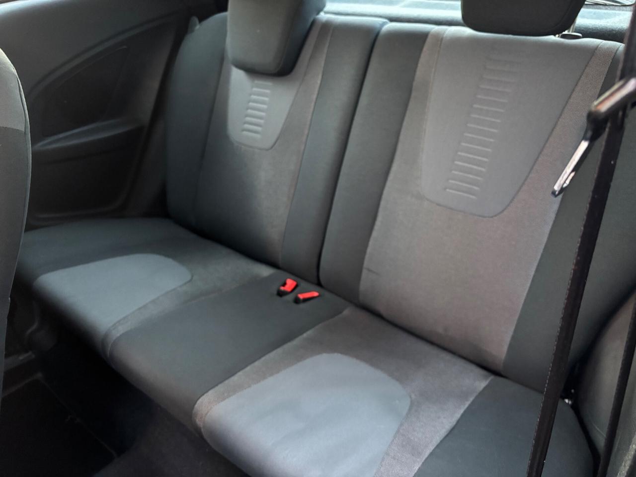 Ford Ka 1.2 8V 69CV titanium OK NEOPATENTATI