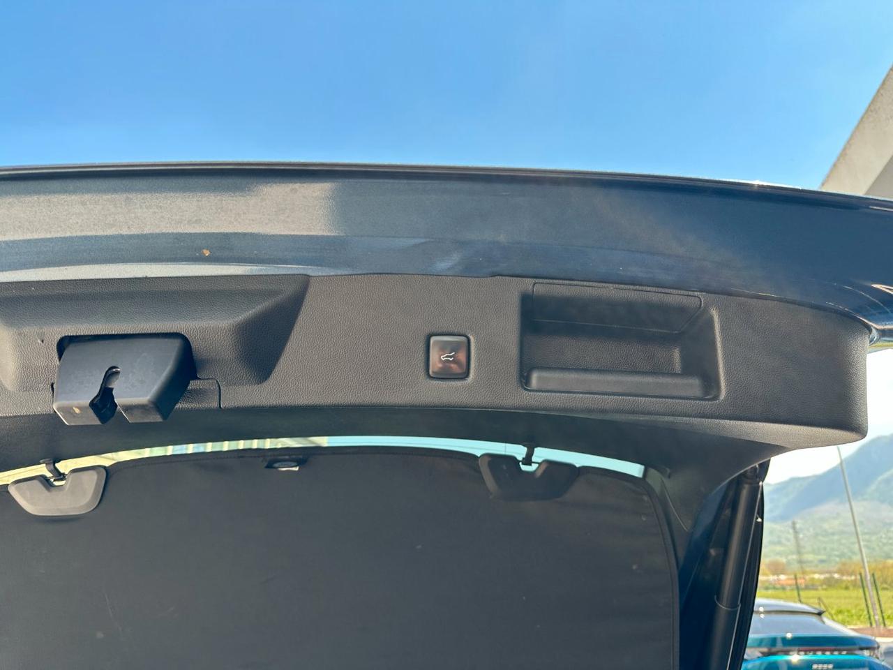 Ford Kuga 2.5 full hybrid ST-Line X awd 190cv cvt