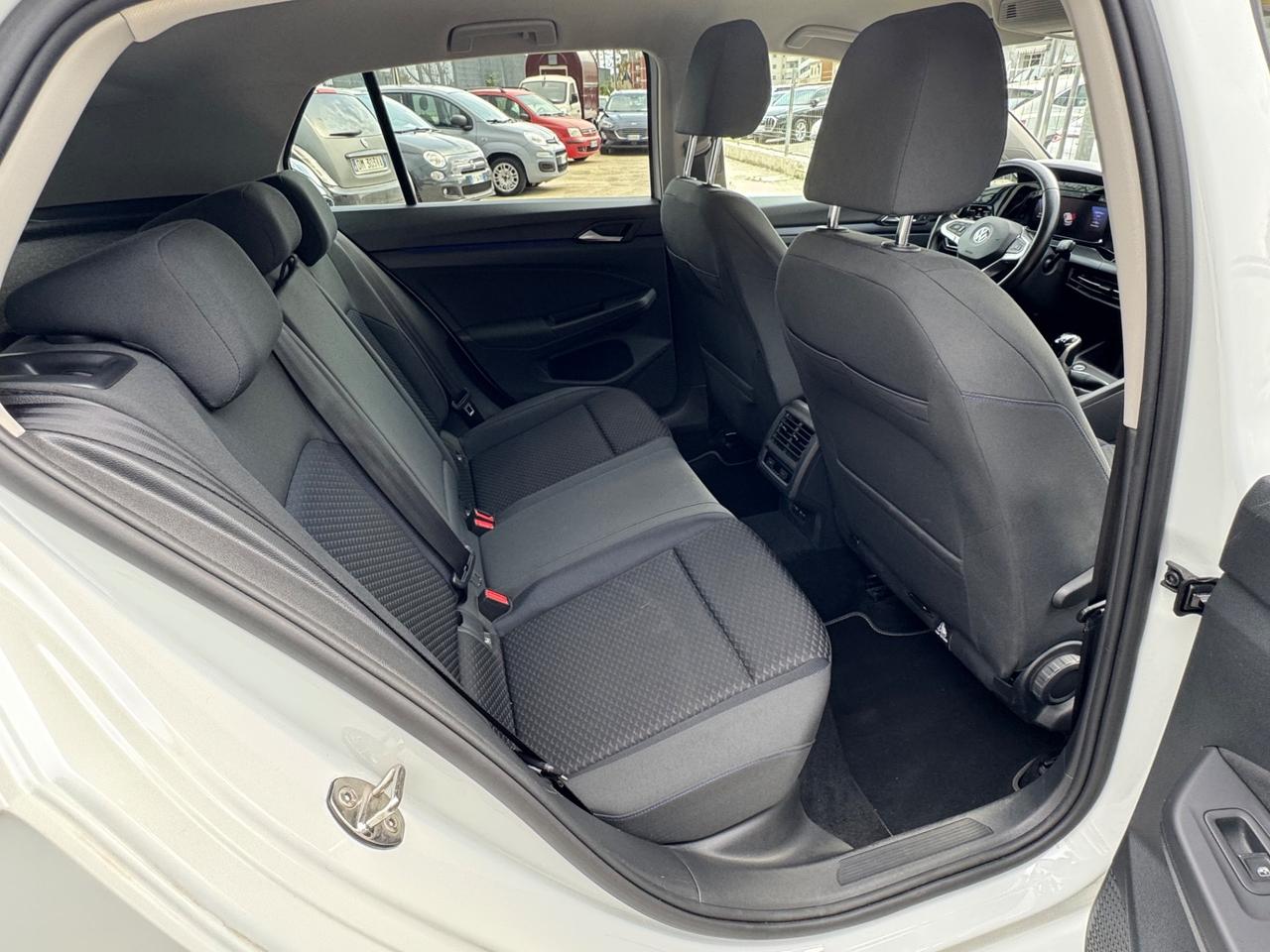 Volkswagen Golf 2.0 TDI SCR Style Prezzo Promo Finanziamento