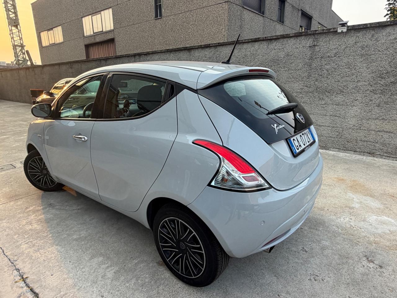 LANCIA YPSILON 1.2 BENZINA EURO6D-TEMP 104.000KM