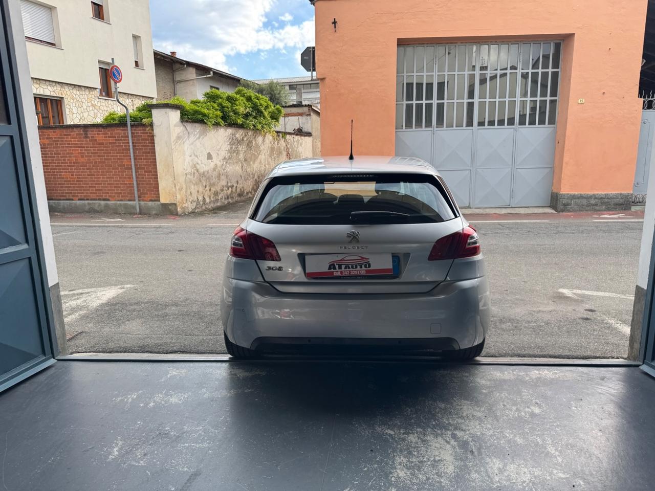 Peugeot 308 1.6 HDi 92 CV Business