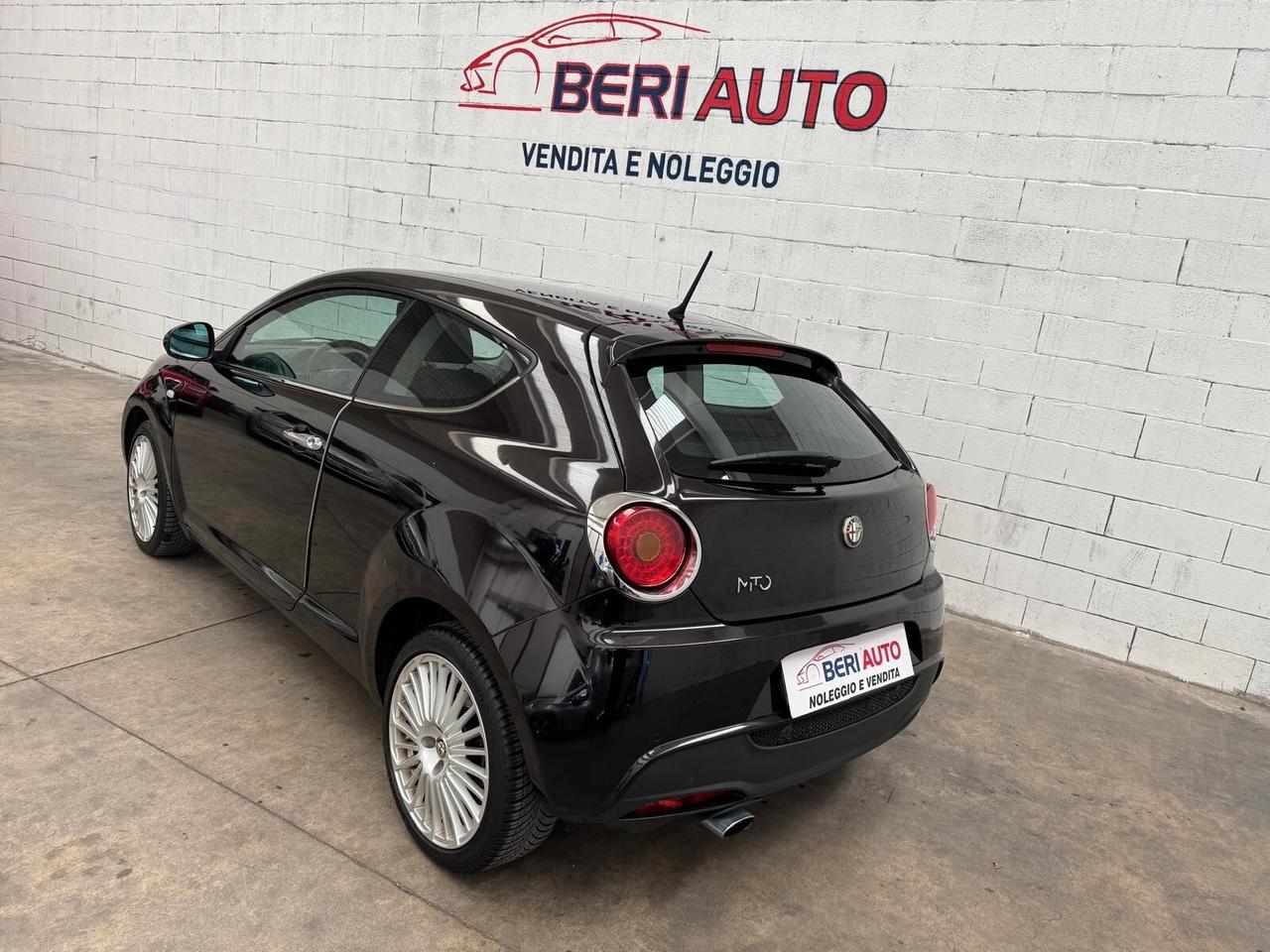 Alfa Romeo MiTo 1.6 JTDm Distinctive Sport Pack