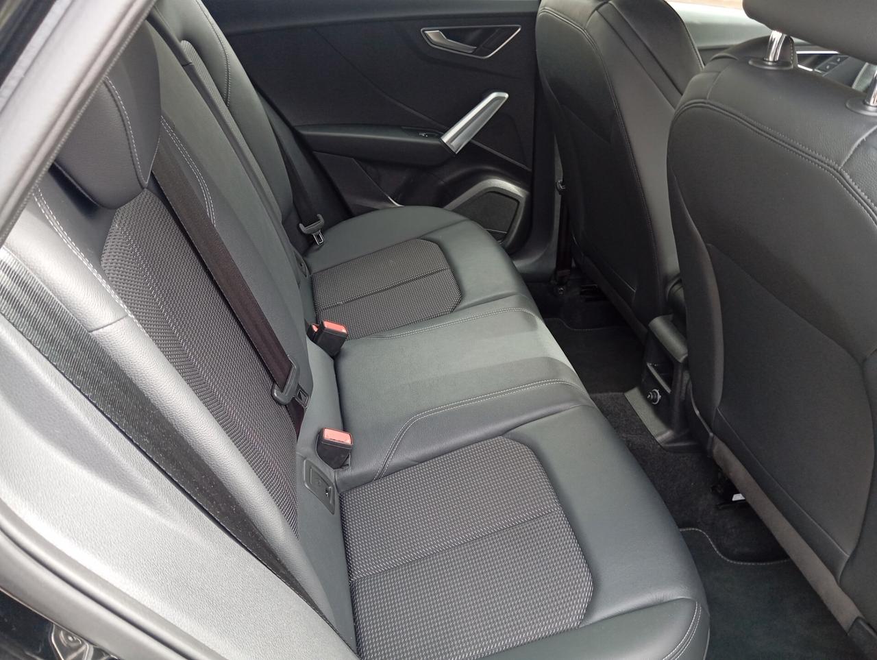 Audi Q2 35 TDI S tronic line