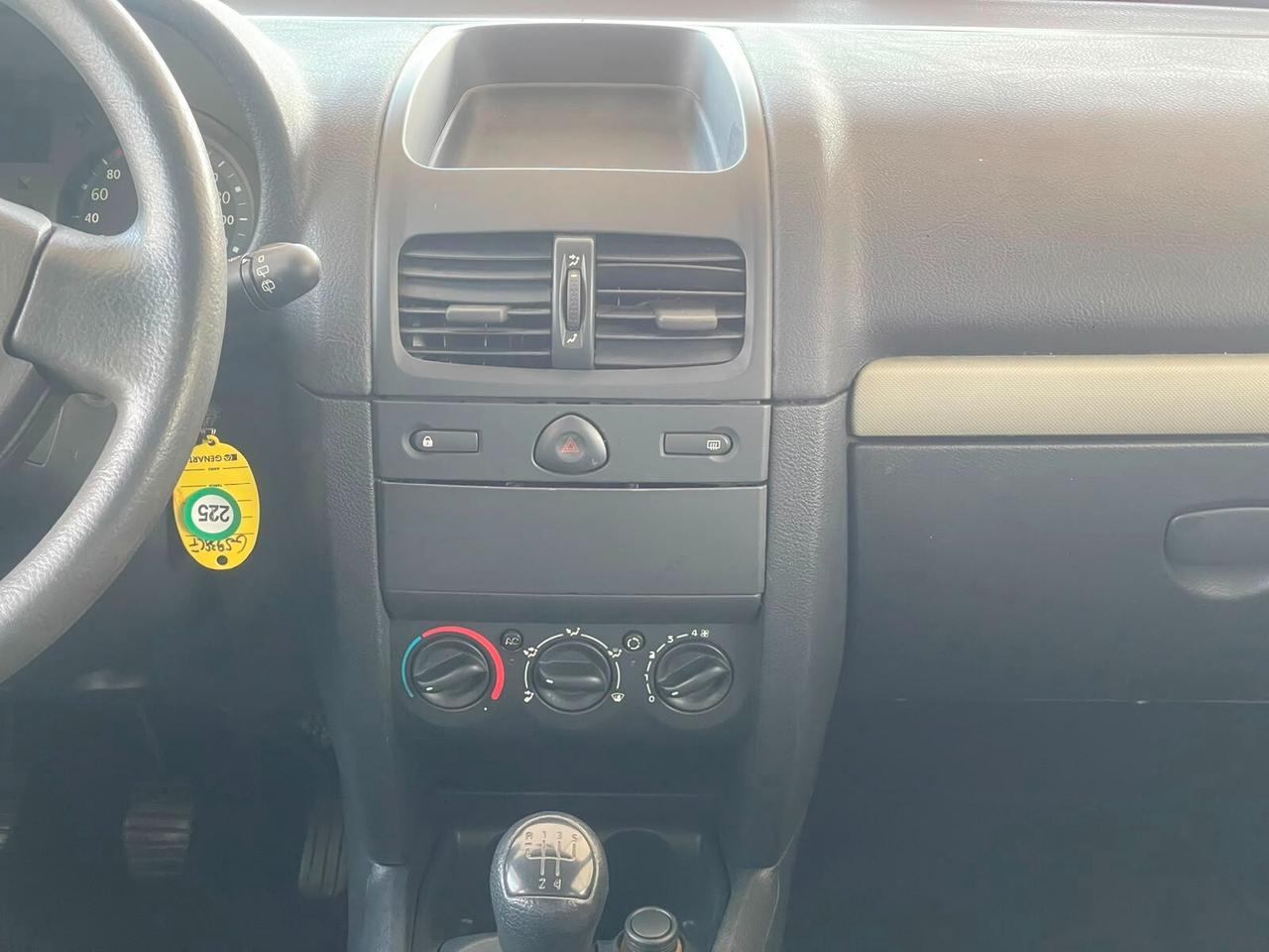 Renault Clio 1.2 cat 5 porte Fairway