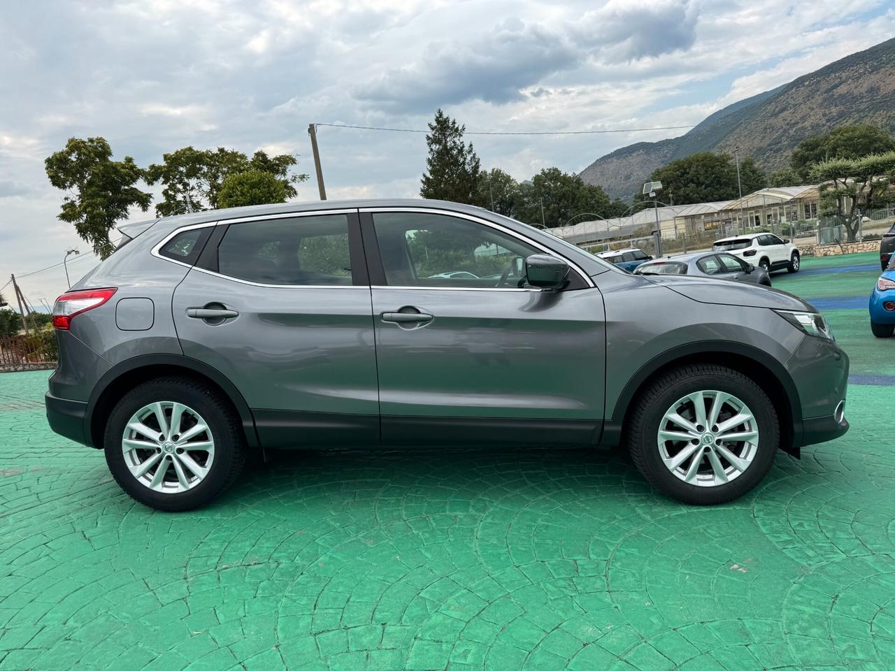 Nissan Qashqai 1.5 dCi N-Vision