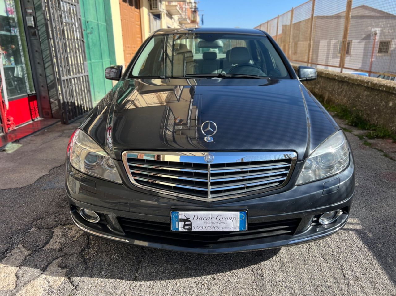 Mercedes-Benz C-Class 2009 photo 2
