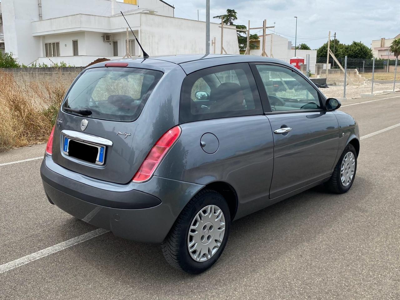 Lancia Ypsilon 1.3 Multijet 16V Argento