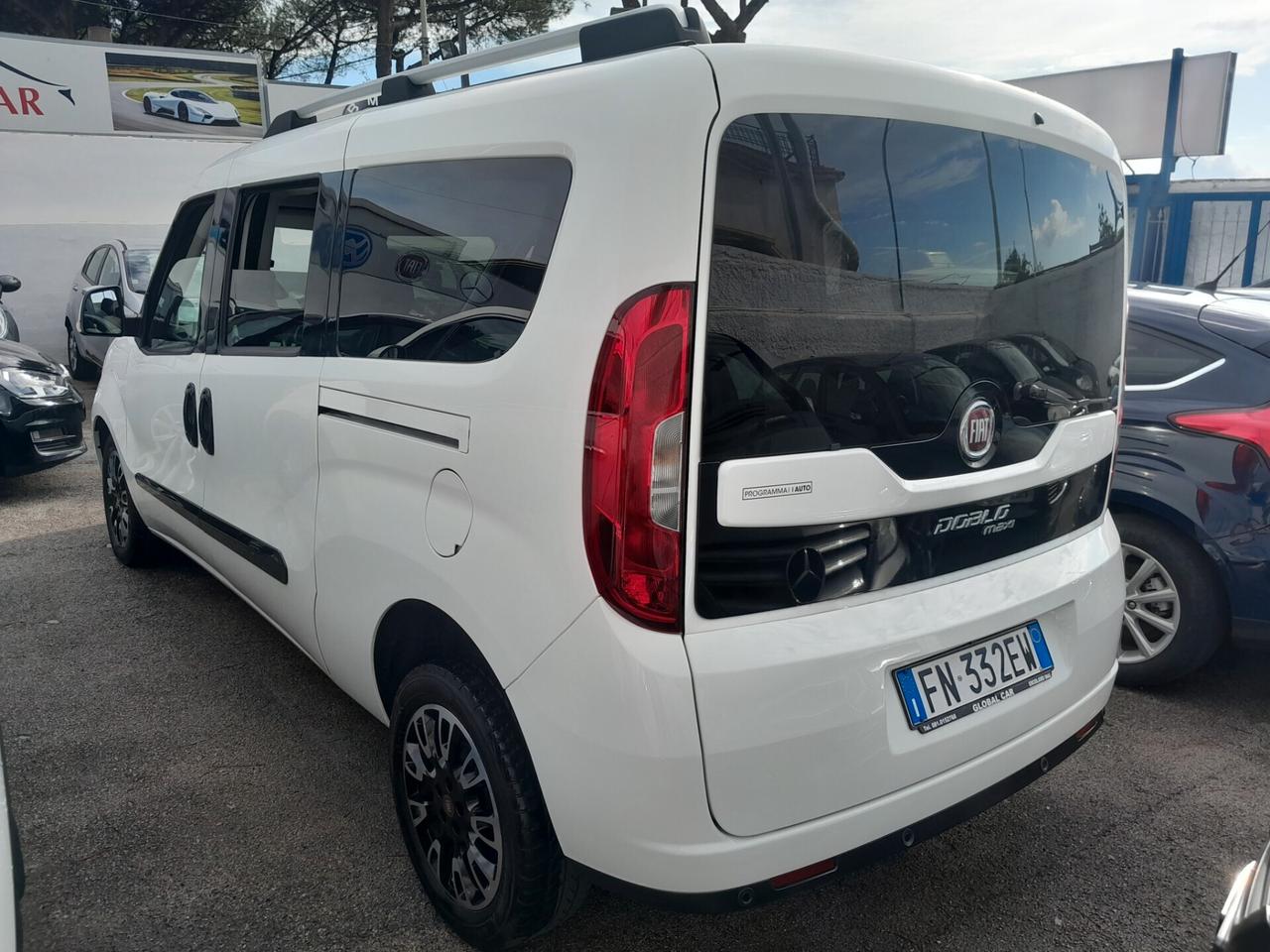 Fiat Doblo 1.6 MJT 16V 120CV Lounge Maxi