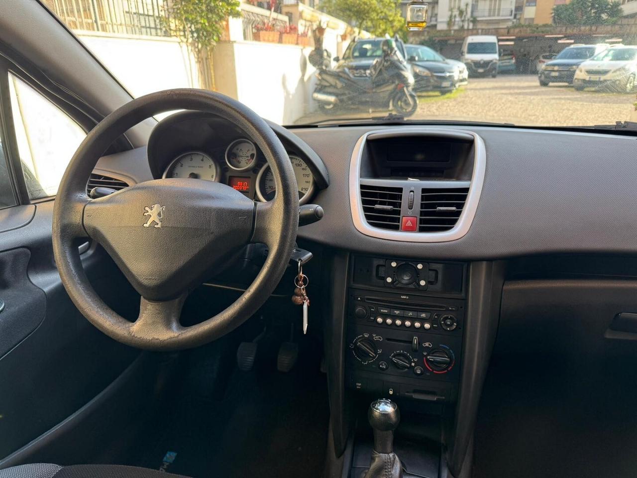 Peugeot 207 1.4 8v 75cv 3P xline eco GPL