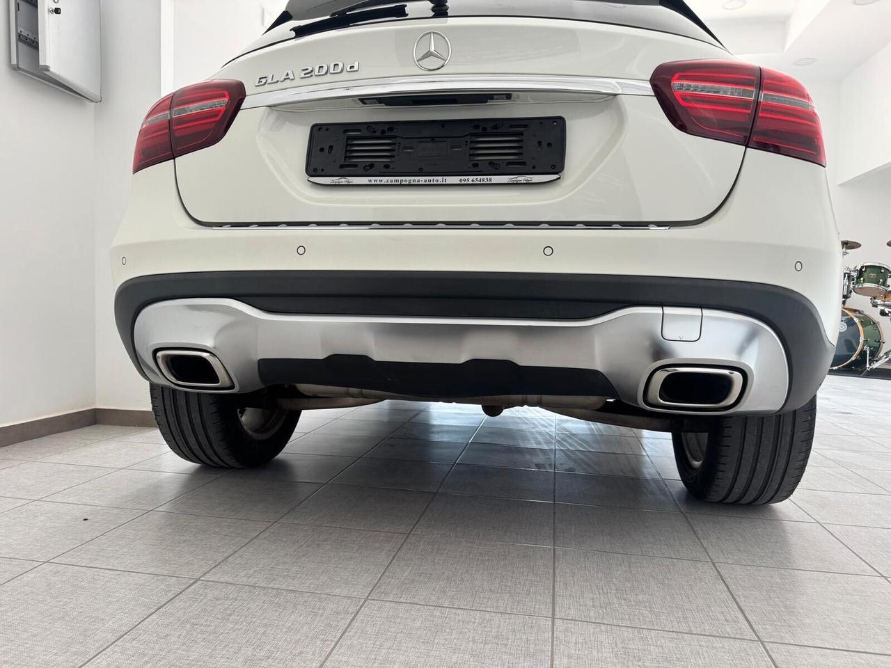 Mercedes-benz GLA 200 d Sport TETTO - 2017