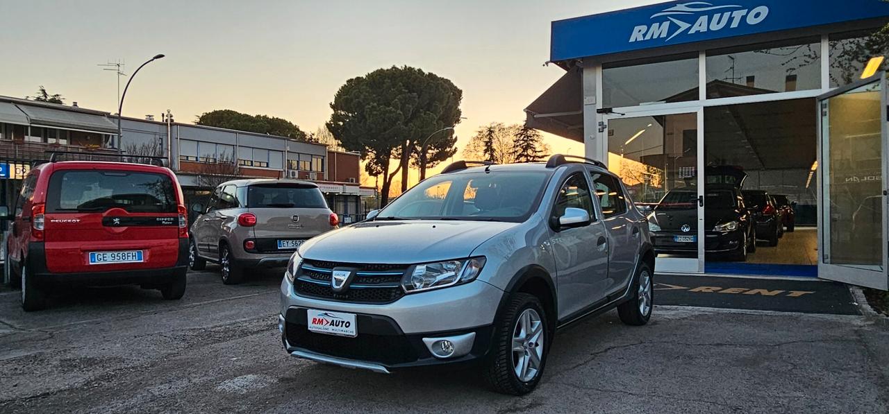 Dacia Sandero 0.9 TCe 90CV Lauréate Solo 64000 KM