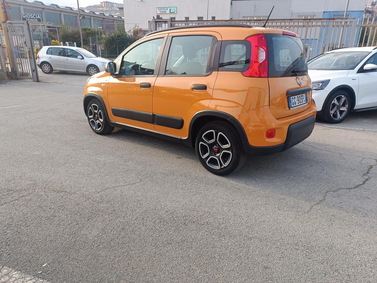 Fiat Panda 1.0 firefly hybrid City Life s&s 70cv
