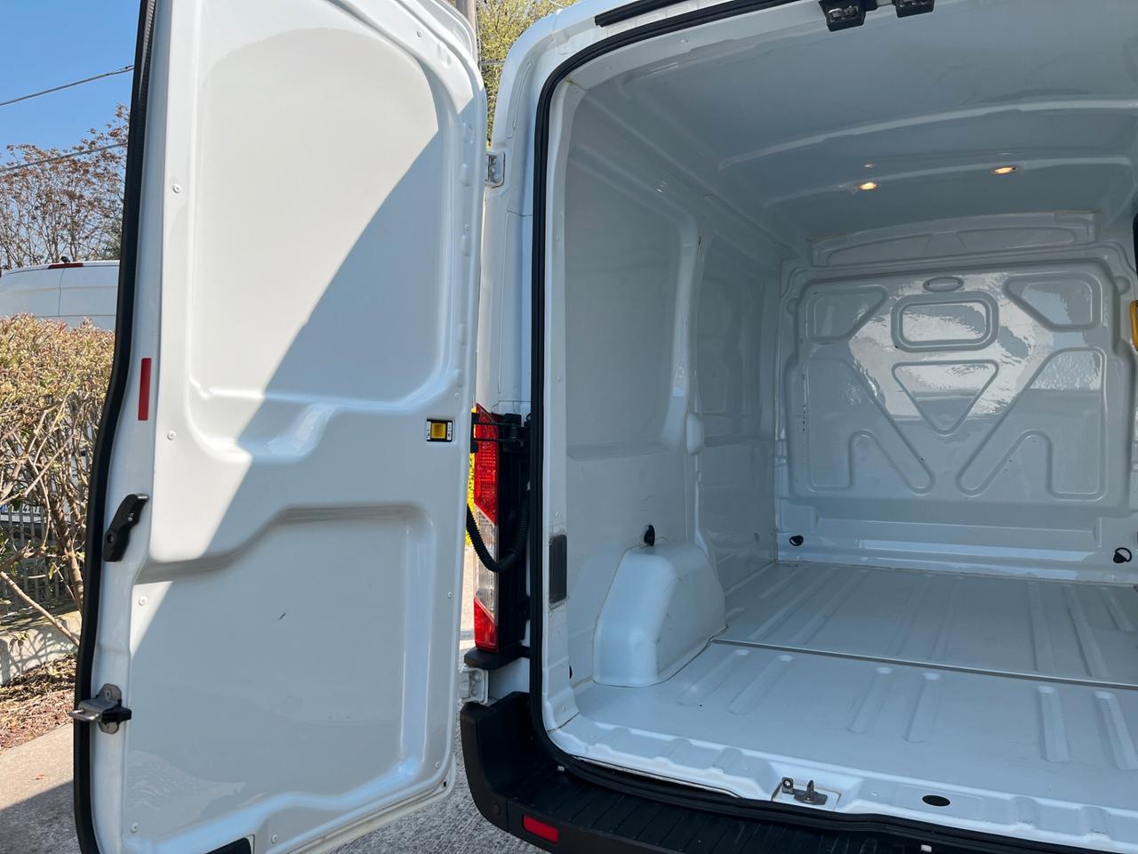 Ford TRANSIT 2.0TDCI 130 CV ***KM 64603*** 03/2022