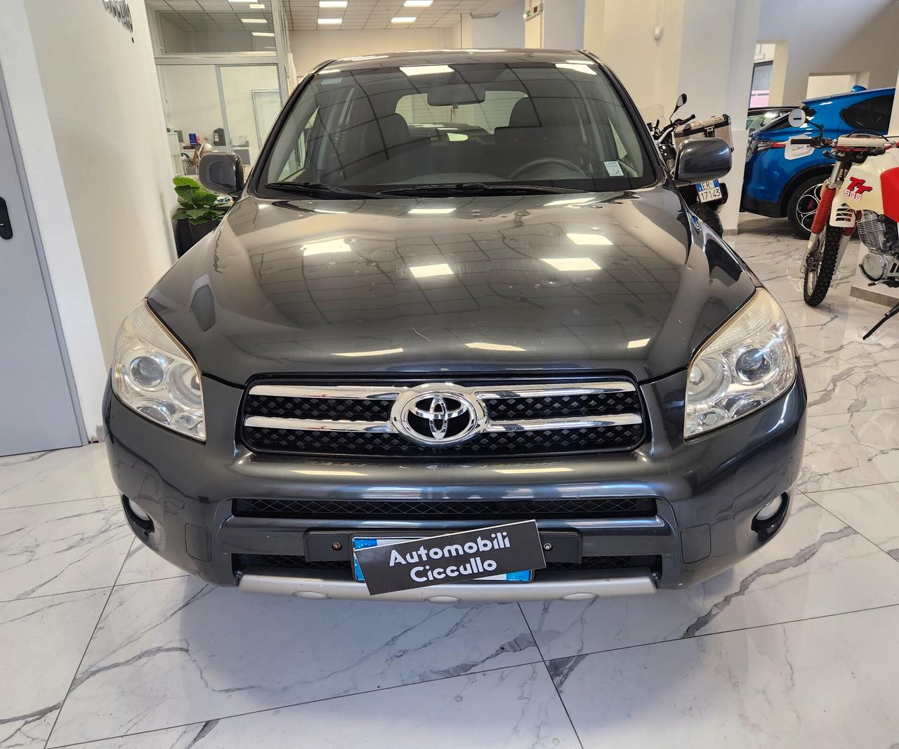 Toyota RAV 4 RAV4 Crossover 2.2 D-4D 136 CV Sol