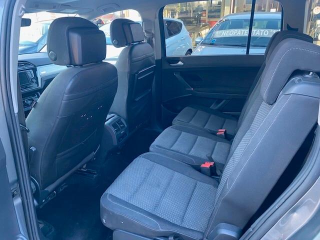 VOLKSWAGEN TOURAN 1.6 TDI 115 CV SCR DSG BUSINESS - 12 MESI GARANZIA EUROPEA