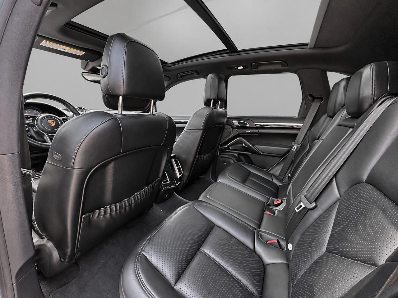 Porsche Cayenne 3.0 V6 E-Hybrid FINANZIABILE