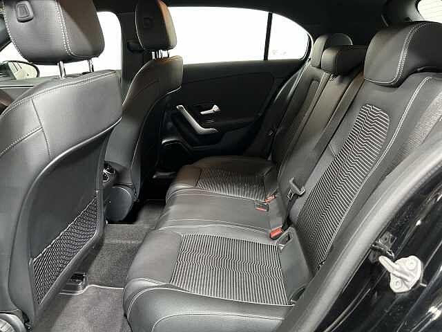 Mercedes-Benz A 180 A 180 d Automatic Sport