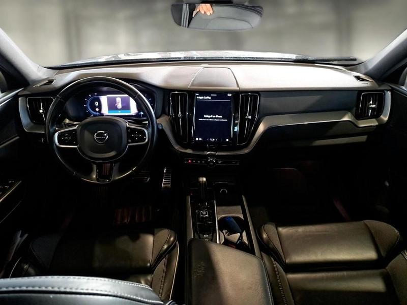 VOLVO XC60 B4 D automatico R-Design