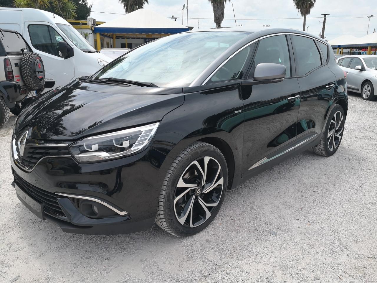 Renault Scenic S&S dCi 8V 110 CV EDC Energy Bose. IVA INCLUSA NEL PREZZO