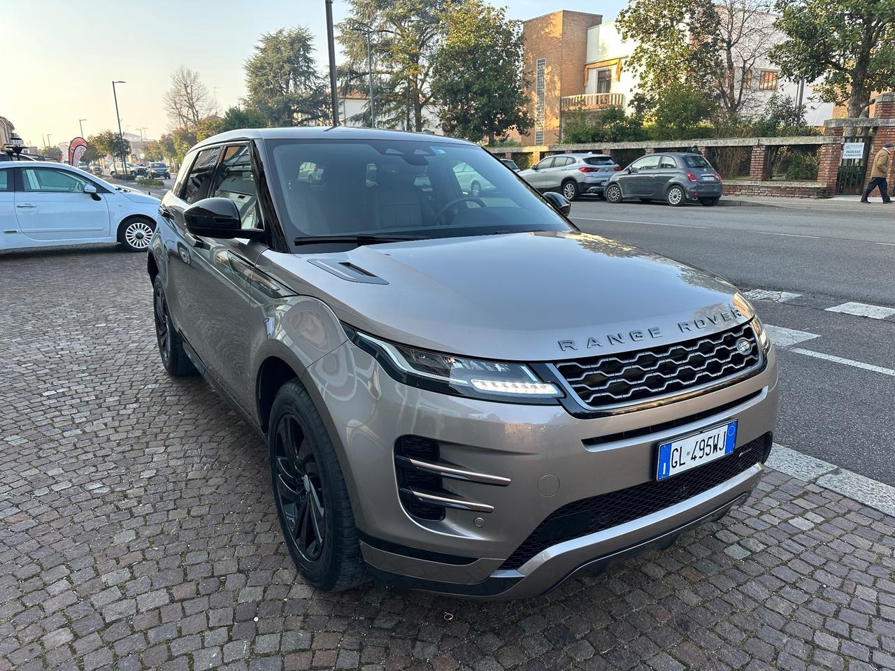 Land Rover Range Evoque 2.0D I4 204 CV AWD Auto R-Dynamic HSE