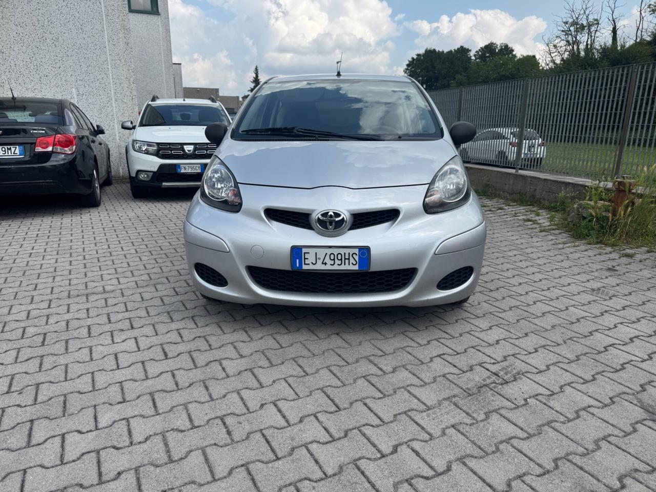 Toyota Aygo 1.0 12V VVT-i 5 porte Deep Ocean Connect