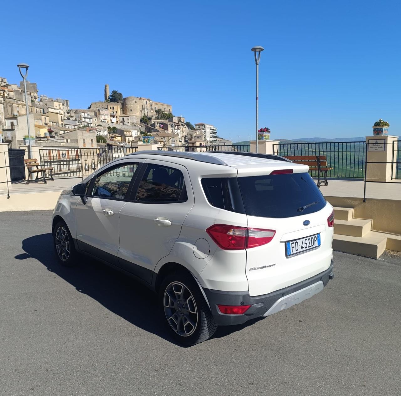 Ford EcoSport 1.5 TDCi 95 CV Titanium