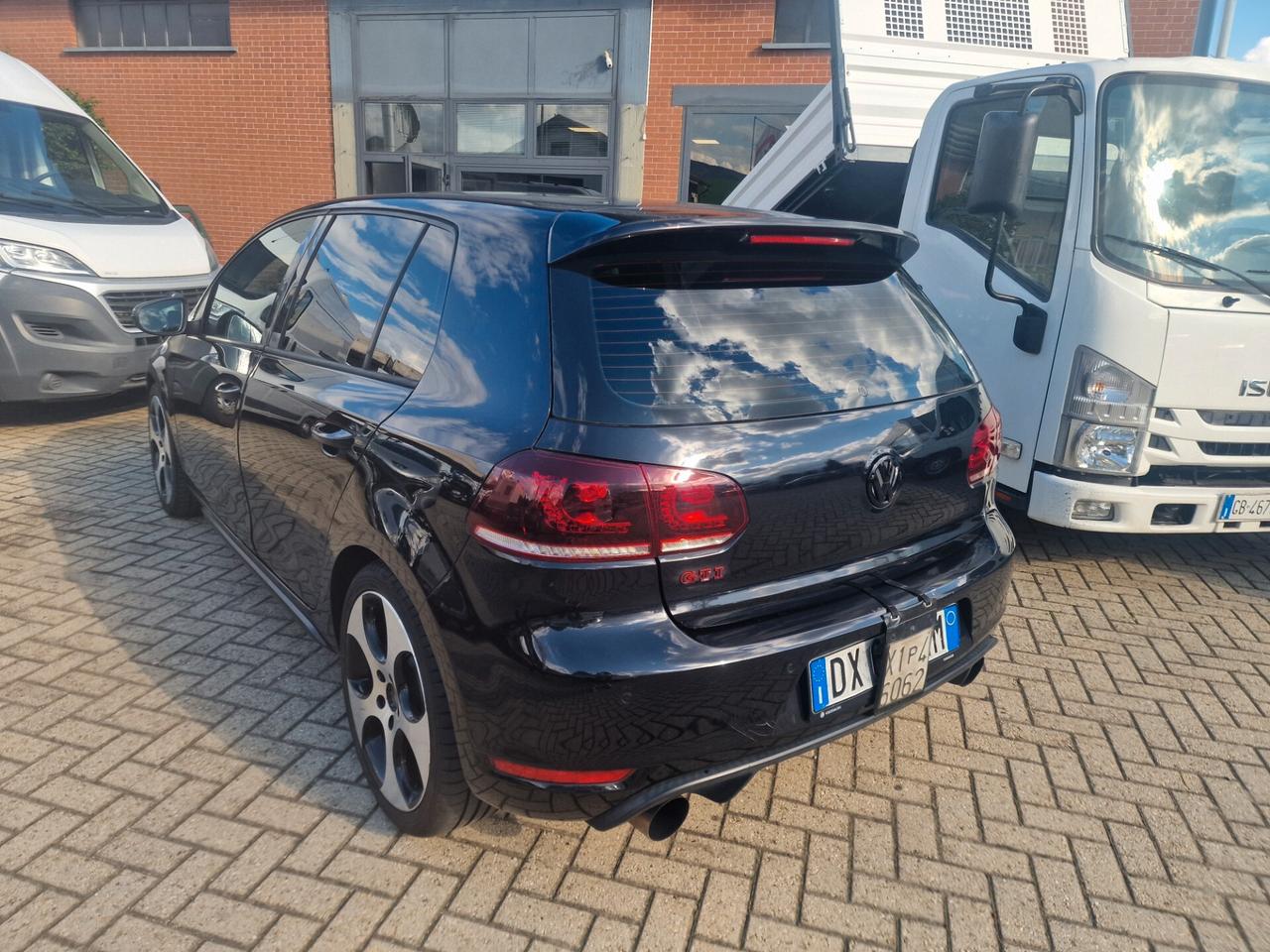 Volkswagen Golf 2.0 TSI 5p. GTI