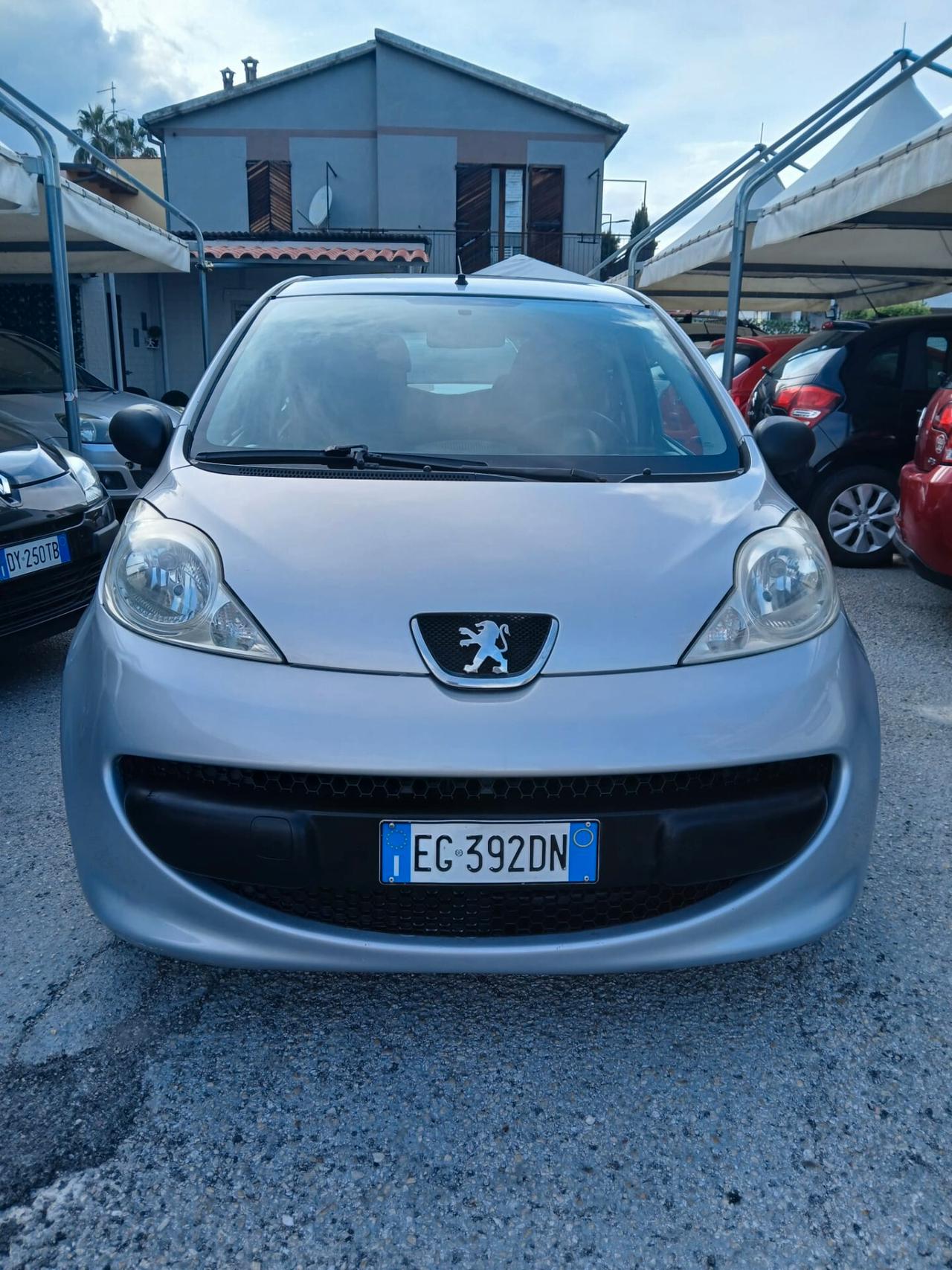 Peugeot 107 1.0 68CV 5p. Desir