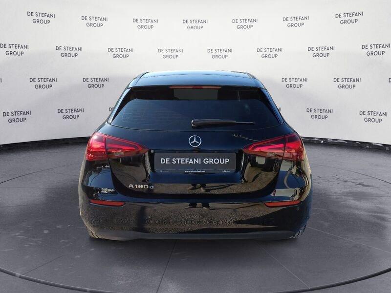 Mercedes-Benz Classe A A 180 d Progressive Advanced