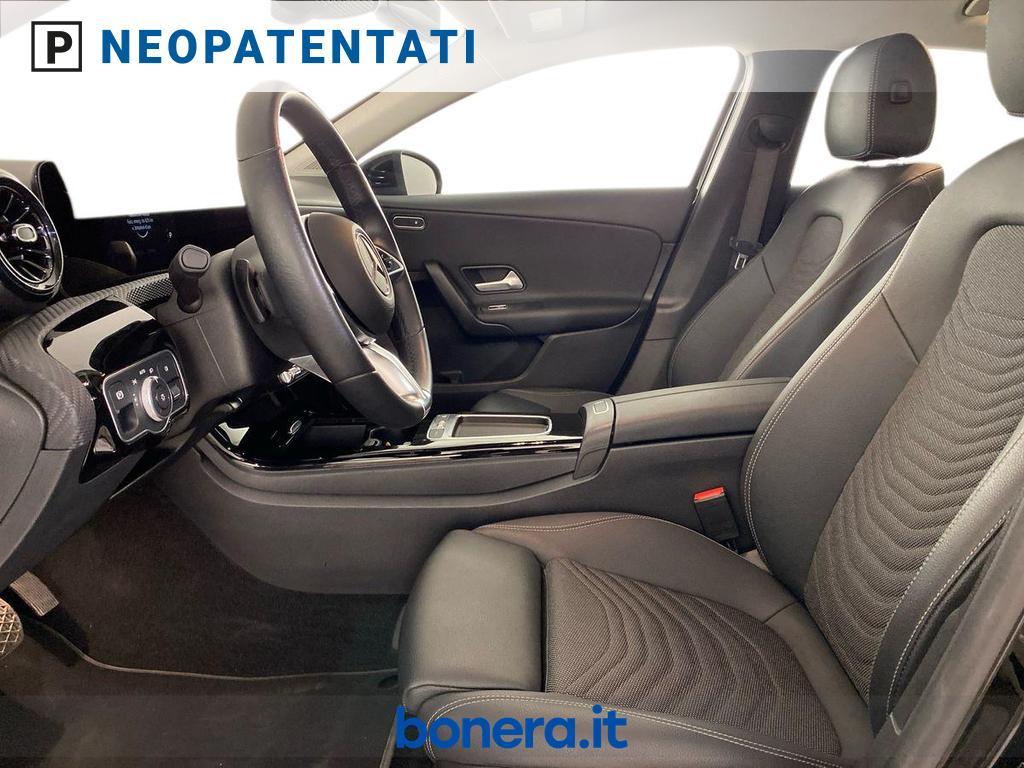 Mercedes Classe A 180 180 D Advanced 8G-DCT