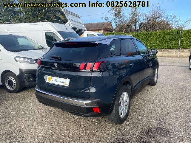 PEUGEOT 3008 BlueHDi 130 EAT8 Business NAVIGATORETELECAMERA