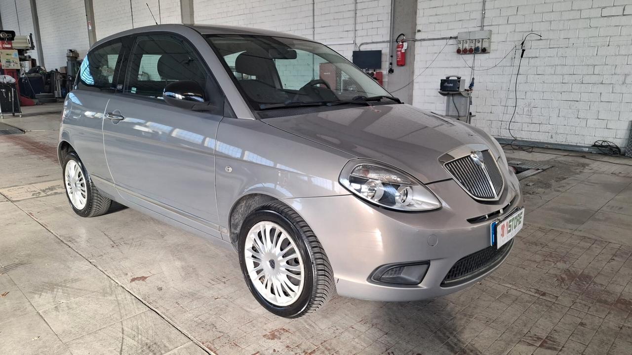 Lancia Ypsilon 1.2 69 CV Elle