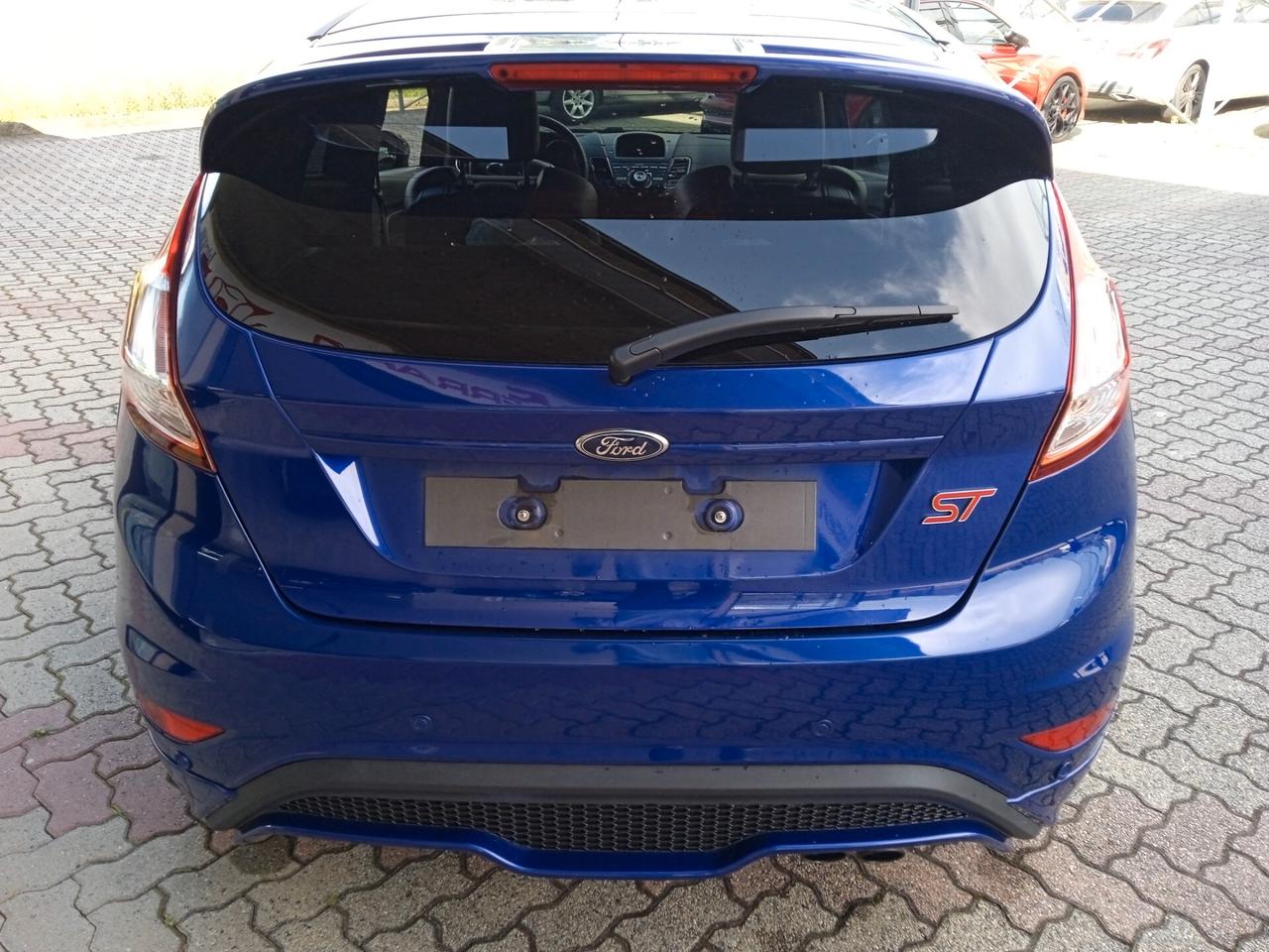 Ford Fiesta ST PACK SPORT 1-2 VETRI SCURI SENS PARK VOLANTE MULTIFUNZiONI SEDILI PERFORMANCE PRONTA CONSEGNA