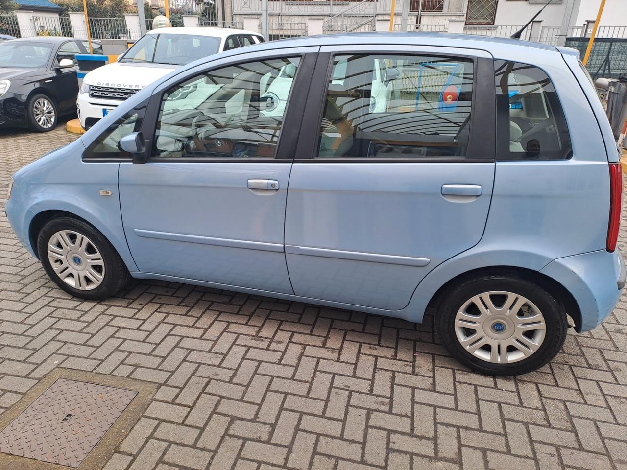 Fiat Idea 1.4 16V Active