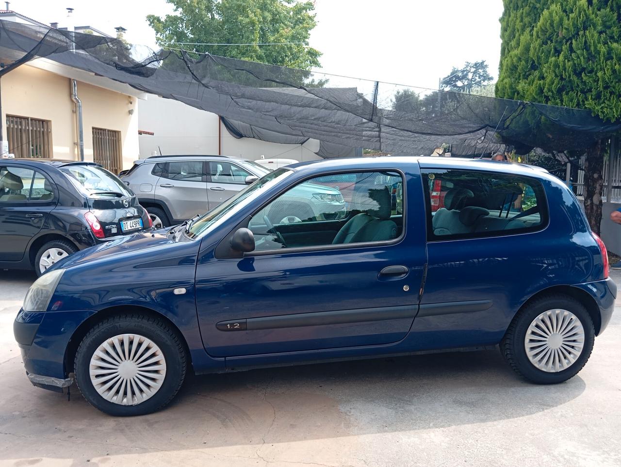 Renault Clio 1.2 16V cat 3 porte PERMUTE