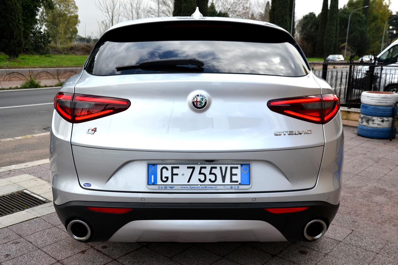 Alfa Romeo Stelvio 2.2 160CV AT8 *FULL LED+NAVI+PDC+RCAM+F1+PRIVACY*