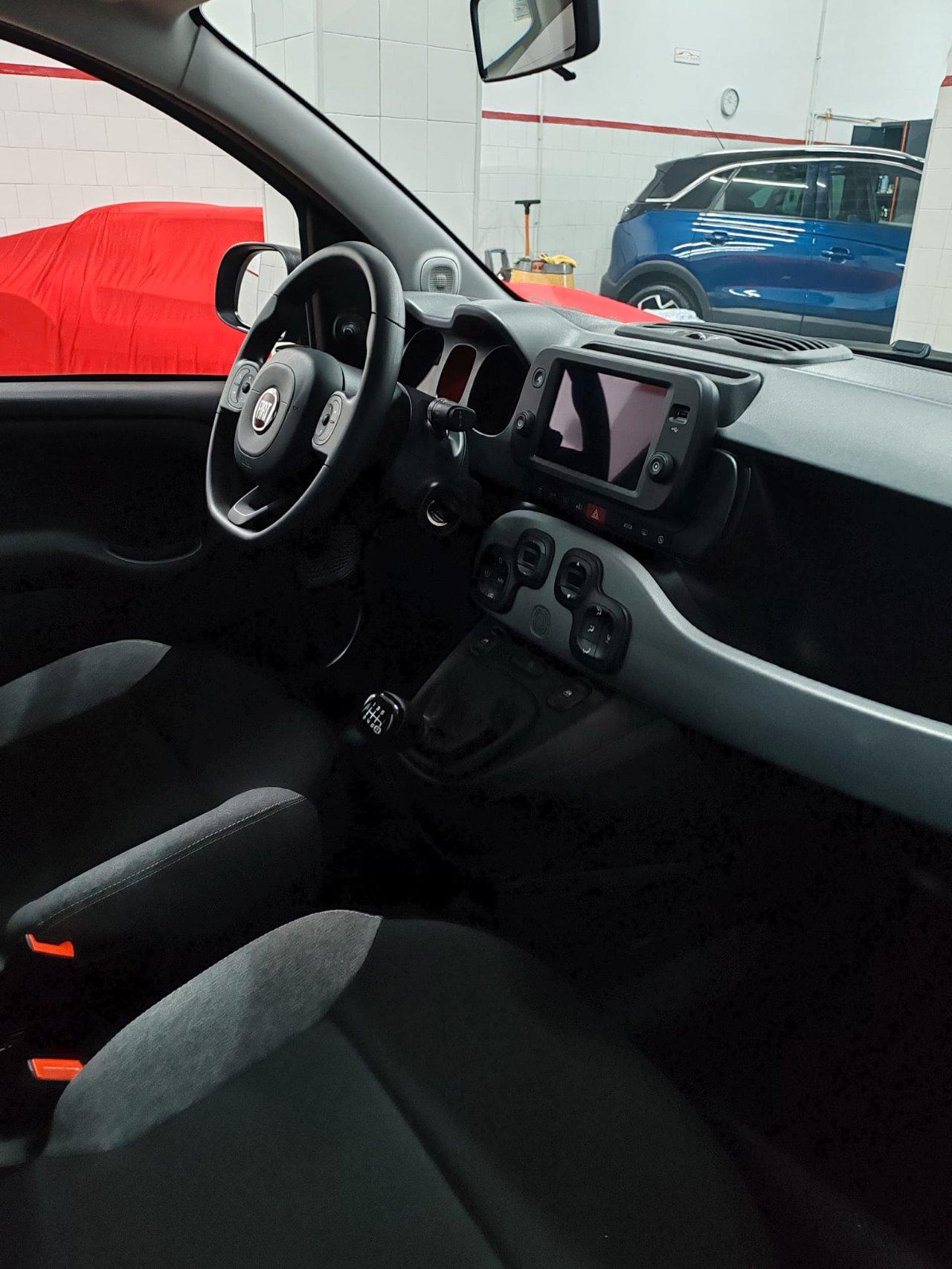 Fiat Panda 1.0 hybrid City Life 70cv