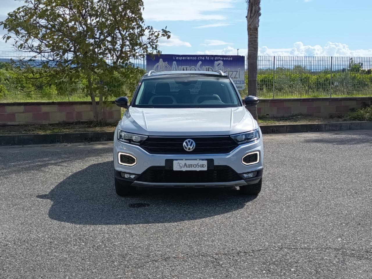 VOLKSWAGEN T-Roc 1.6 TDI SCR Advanced BlueMot.Tech. NAVI+RETRO