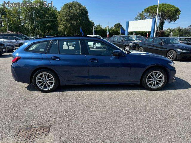 BMW 320 320d Touring mhev 48V xdrive auto - GM610PR